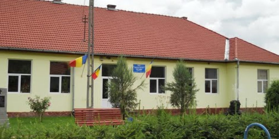 Scoala Gimnaziala ,,Iuliu Grama"